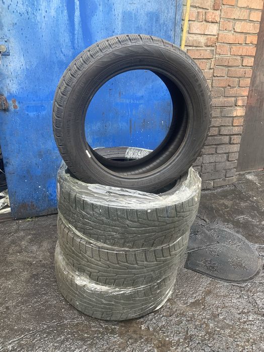 Зимові шини 225/55 R18 Nokian Nordman RS2 SUV