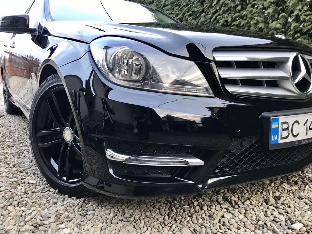 Mercedes C-class W204 рестайлінг