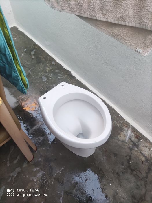 Sanita Semi-Nova Negociável