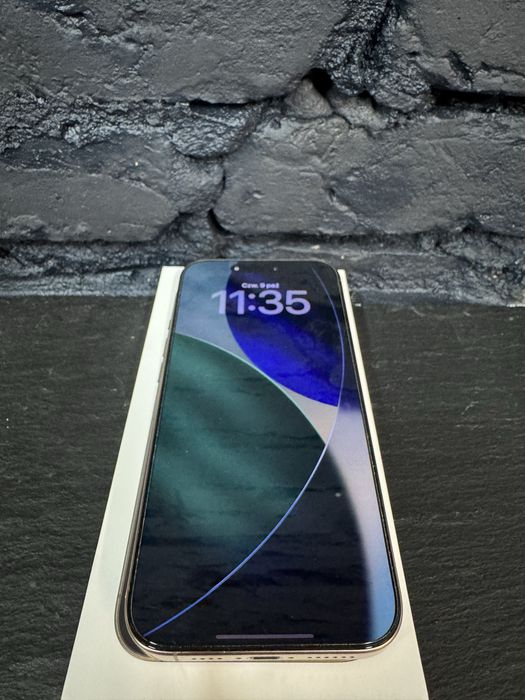 iPhone 16 Pro Max 256 GB— Stan bardzo dobry, wszystko sprawne!