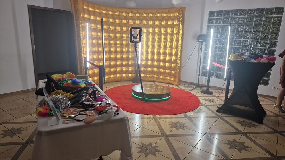 Fotobudka 360 na wesela ,urodziny i nie tylko