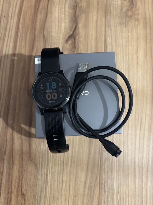 Garmin Vivoactive 4