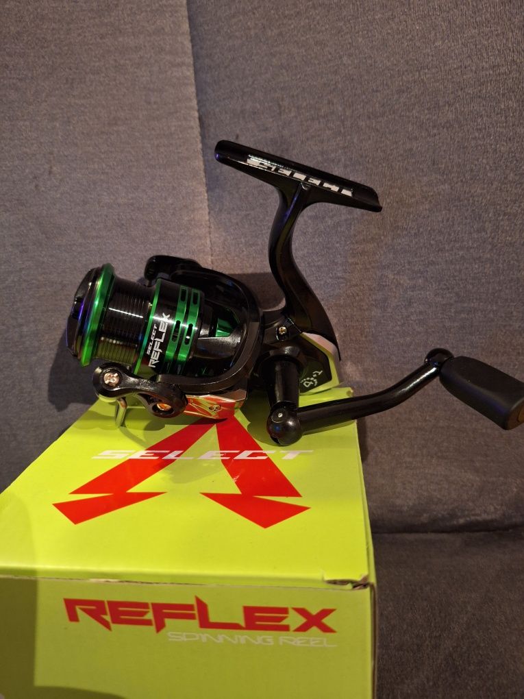 Kołowrotek Select Reflex 2500