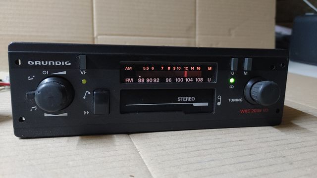 Grundig WKC 2039 VD retro car radio samochodowe na kasety stare