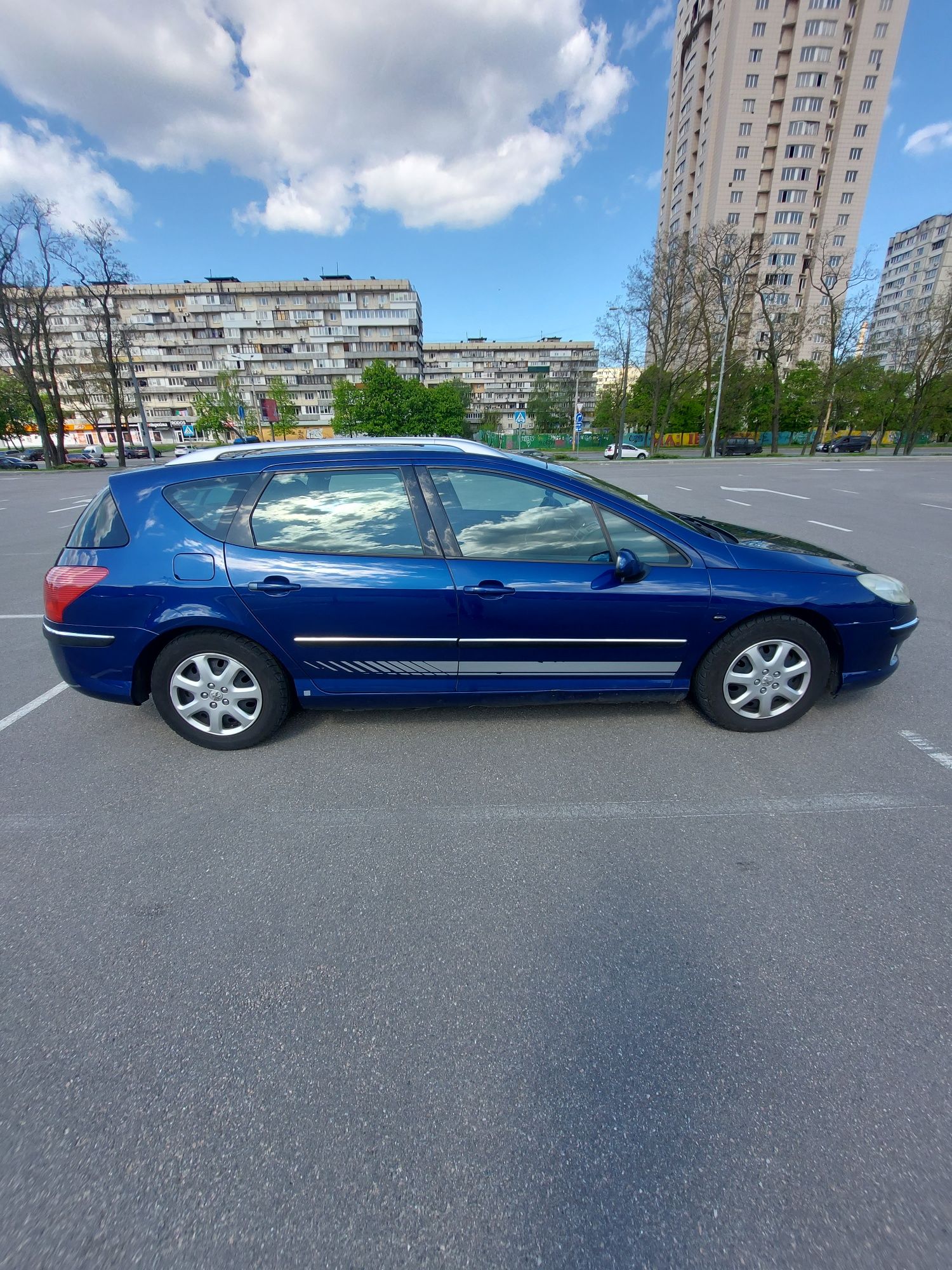 Продам Peugeot 407 sw