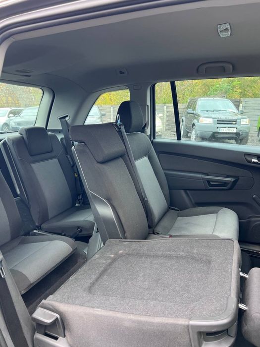 Продам Opel Zafira