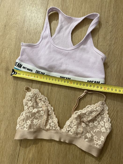 Staniki topy sportowe, pierwszy stanik, rozmiar A