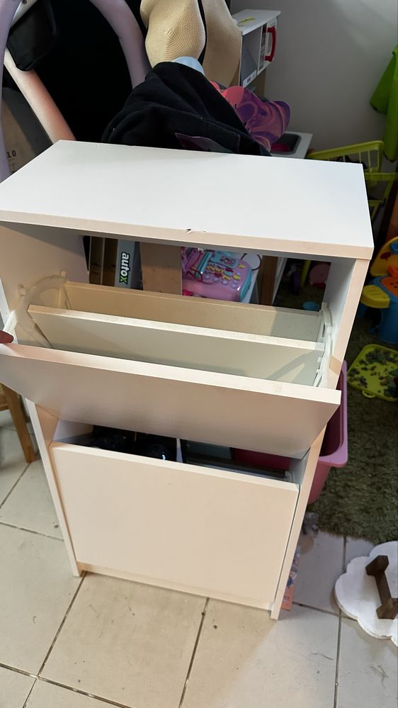 Sapateira IKeA Brissa