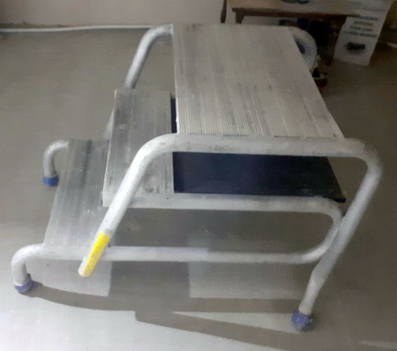 Podest roboczy  bardzo lekki