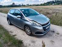 Peugeot 208 Peugeot 208 KLIMA, KAMERA