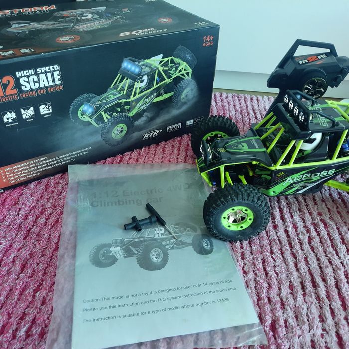 Carro telecomandado RC Wltoys