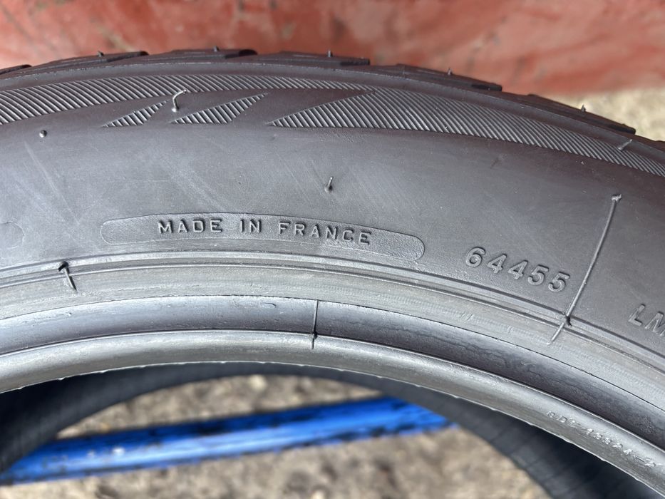 205/50/17 R17 Brigestone Blizzak LM-32 зима 2 шт