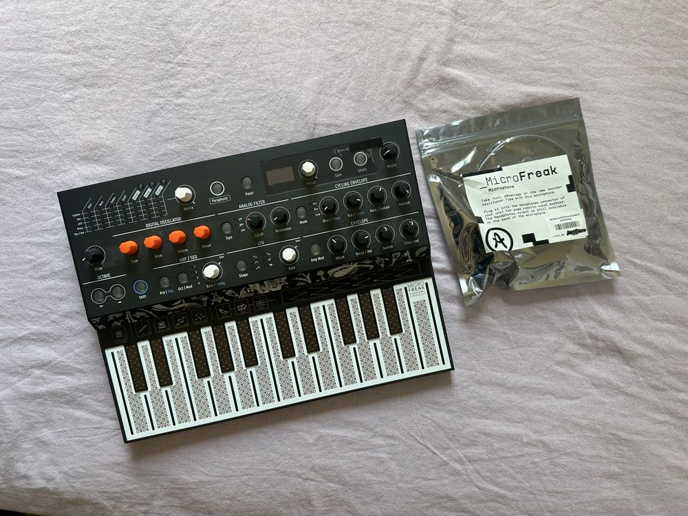 Arturia MicroFreak sintetizador
