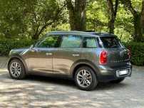 MINI Countryman One D