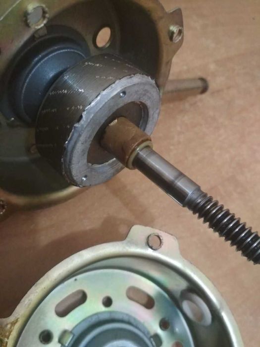 Двигун, мотор вентилятора підлогового