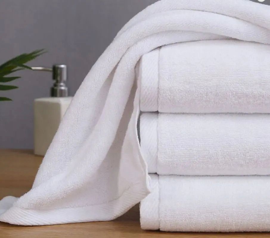 Ręcznik Duży Frotte Kąpielowy Hotelowy Biały Bawełna 500g 140x70cm