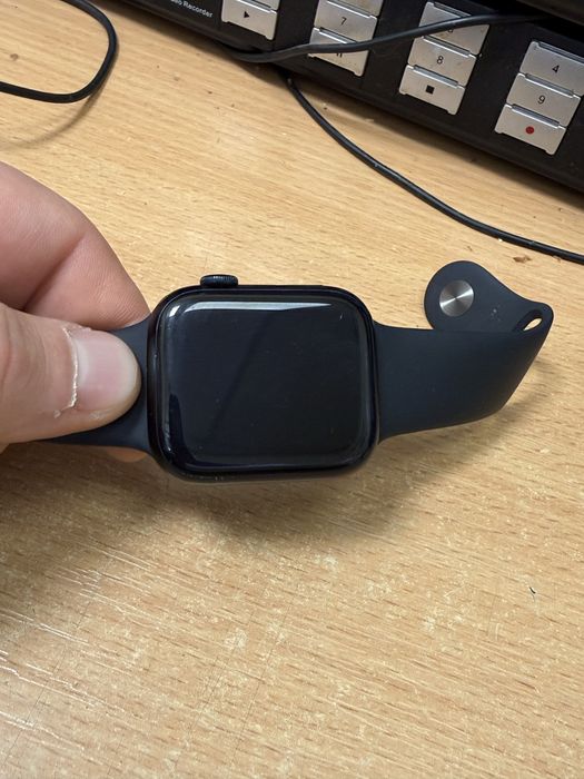 Apple watch series 8 gps