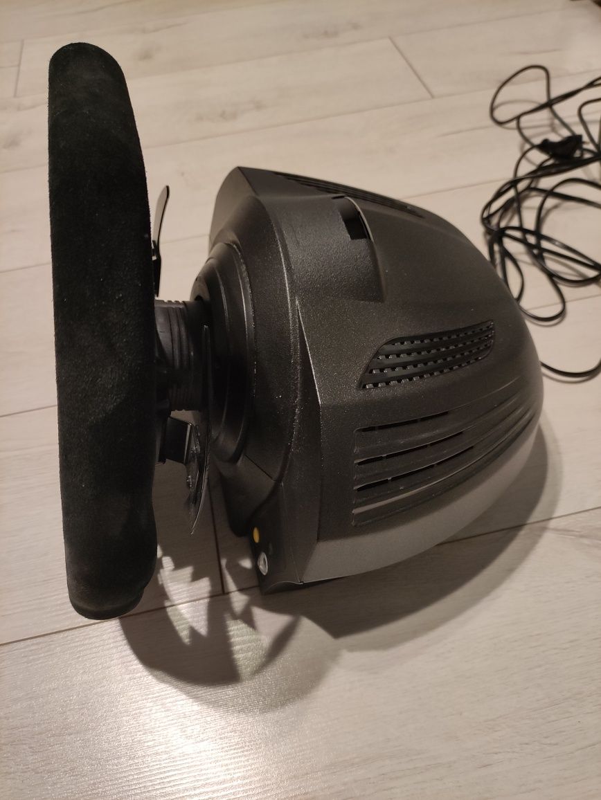 Kierownica Thrustmaster TX