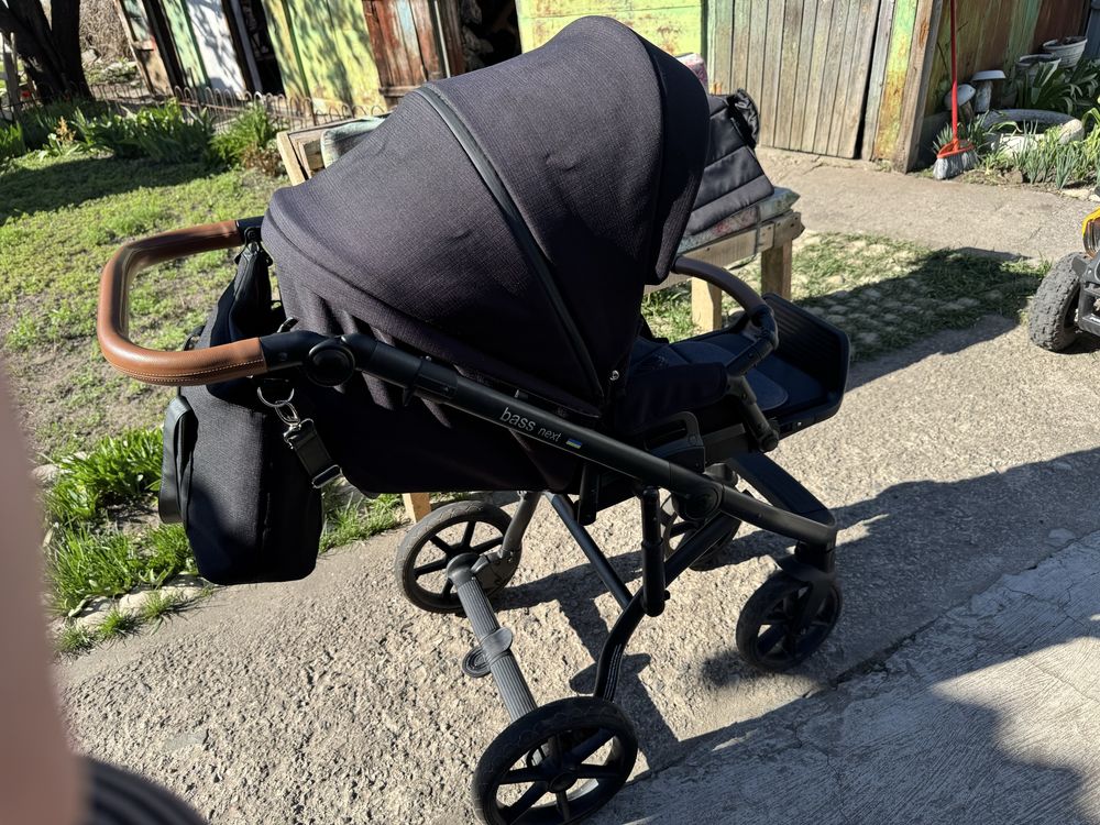 Коляска Roan Bass next 2в1