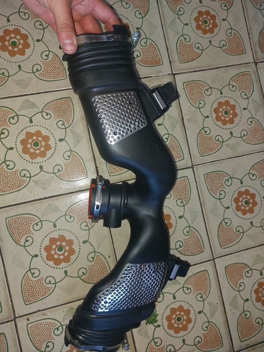 Патрубок чайка мерседес w164 w221 w251 w211 om642 3.0cdi