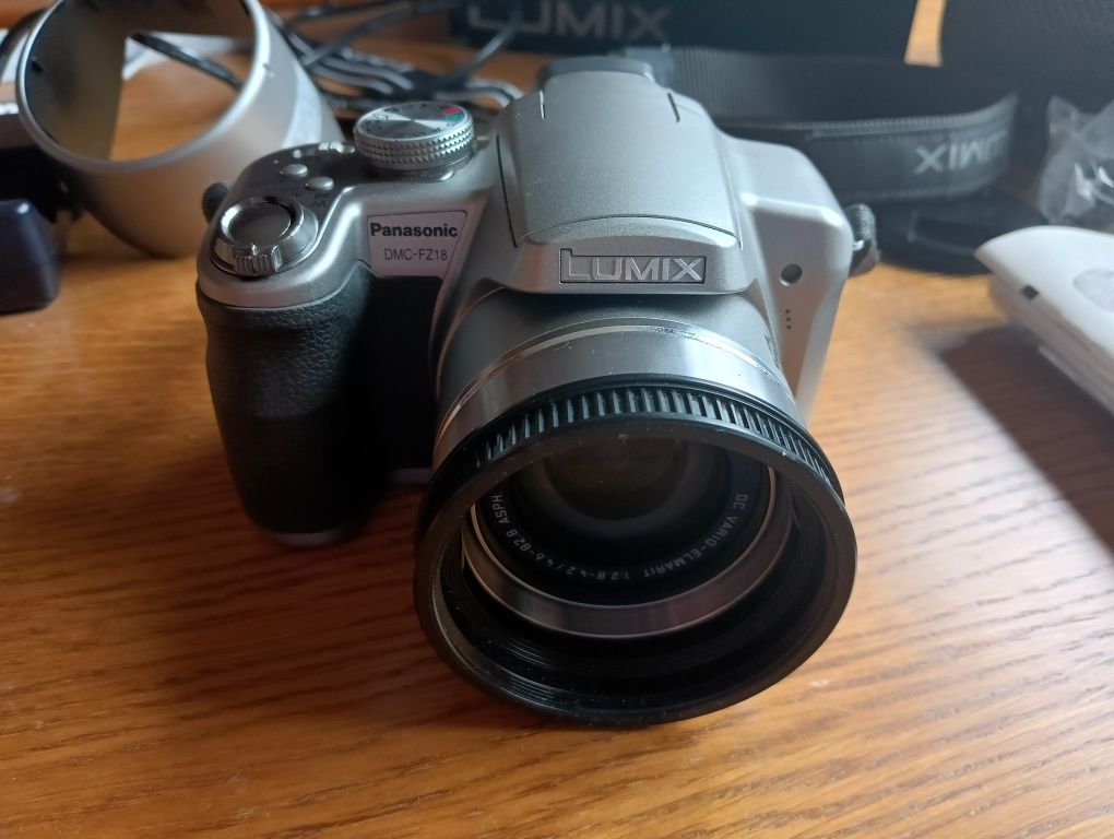 Panasonic Lumix dmc-fz18