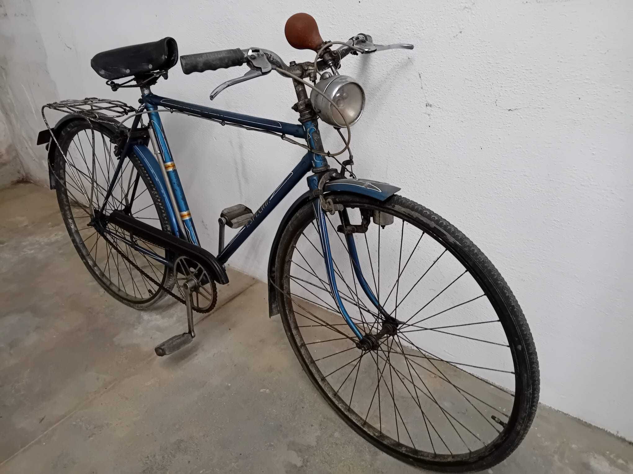 Bicicleta anos 50 - Tipo pasteleira c/ matrícula e documento da mesma