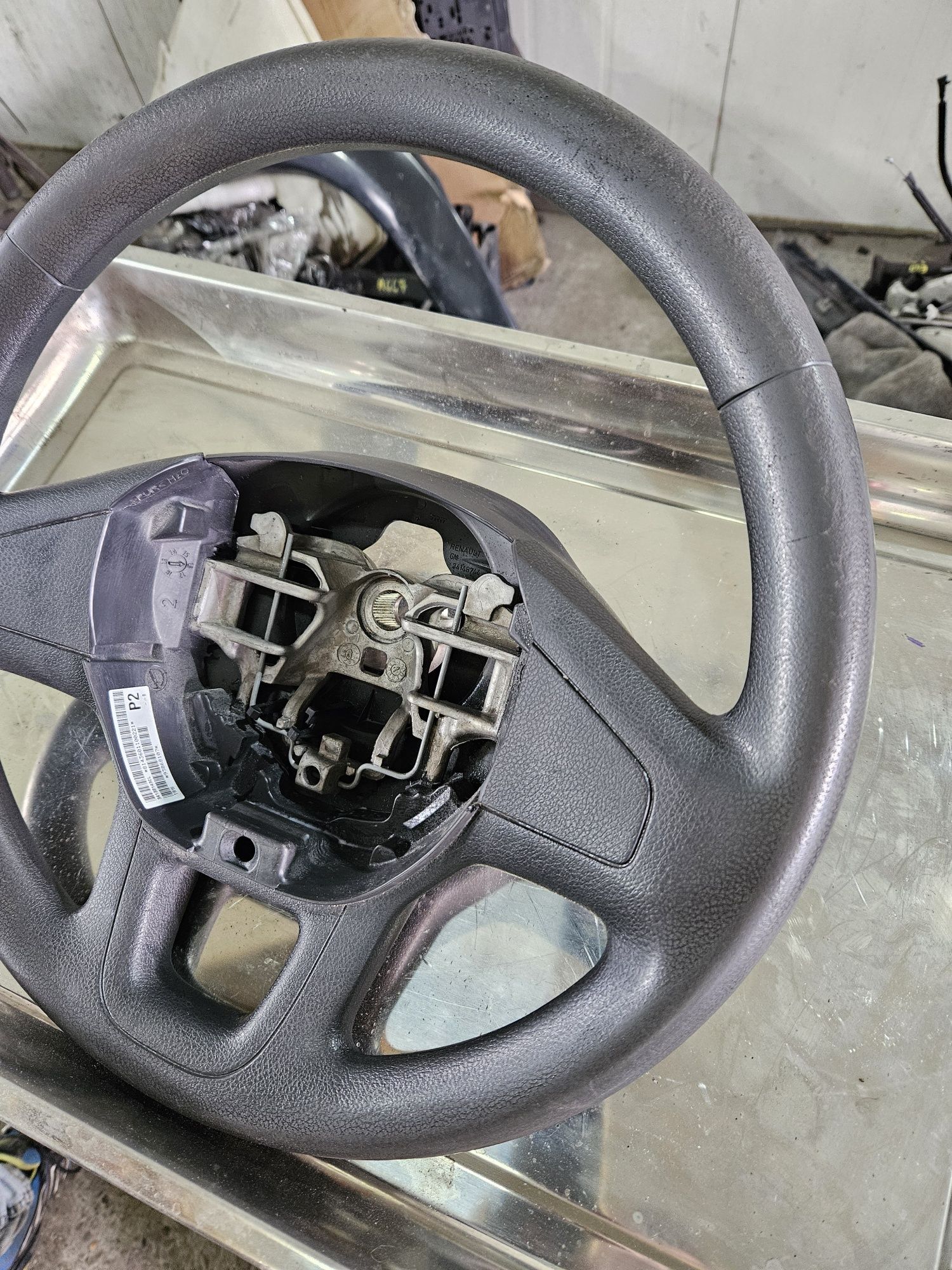 Kierownica Trafic Vivaro Talento