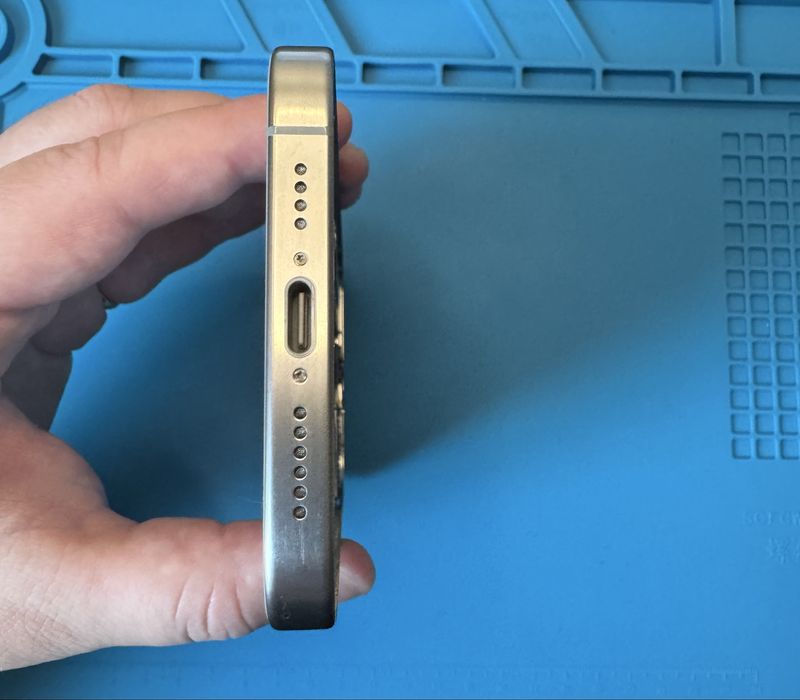 Корпус до Iphone 15 Pro Max