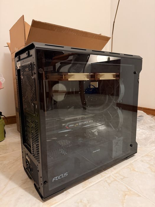 PC i7 8700k + RTX 2080