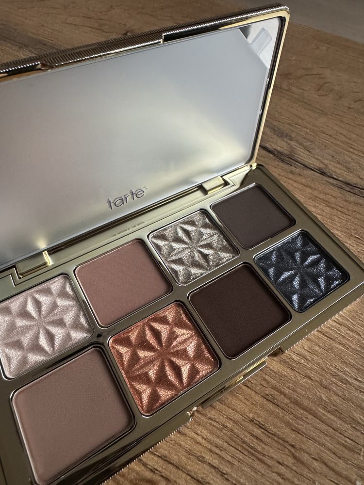 Tarte The Golden Era Amazonian Bejeweled paletka cieni do oczu