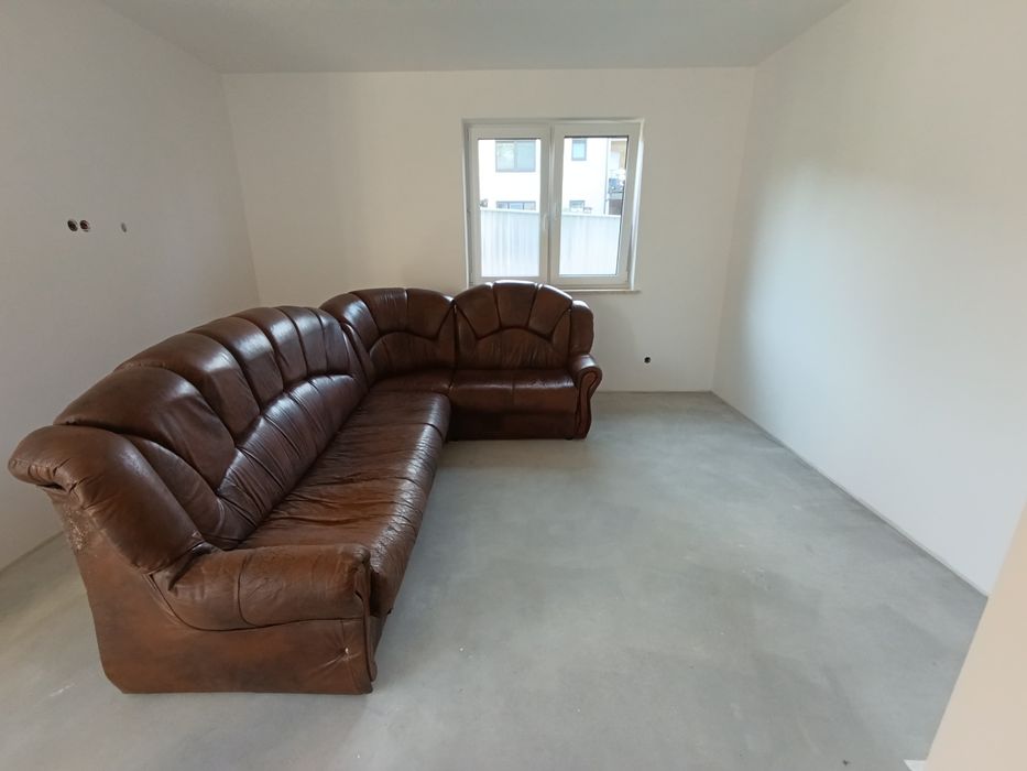 Sofa do salonu za darmo