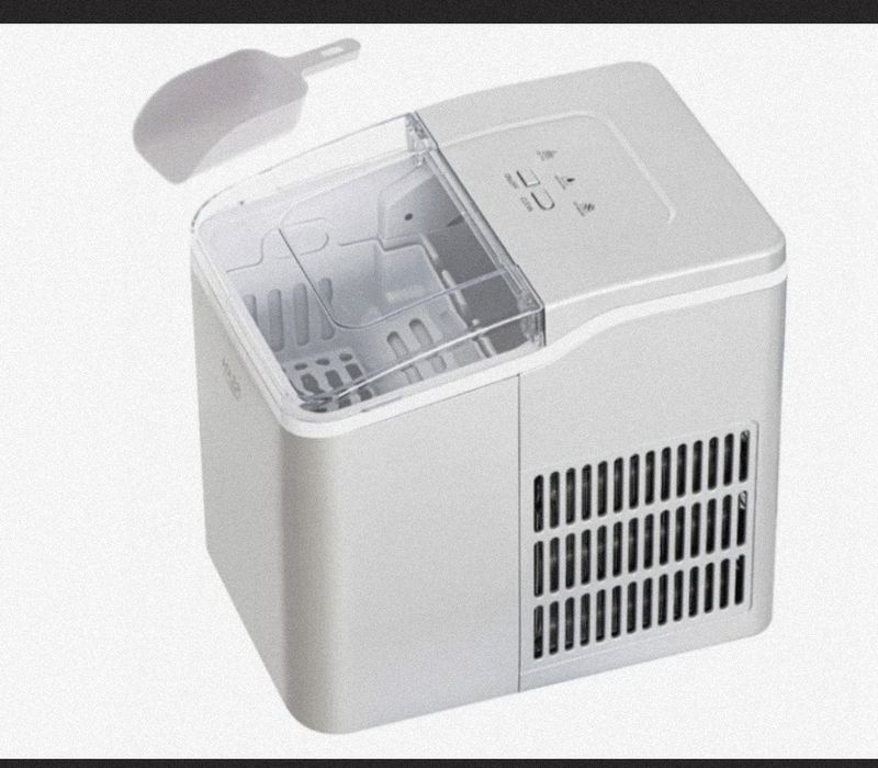 Польща Гарантія  Льодогенератор Adler AD 8086 Ледогенератор