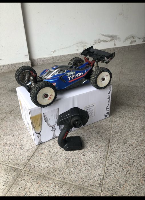 arrma typhon 6s v5
