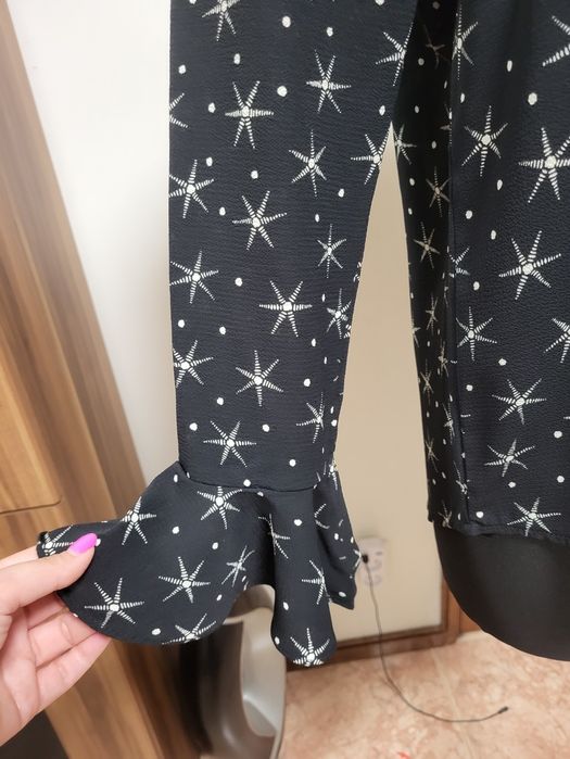 Blusa em tecido nova L/XL pequeno ideal para S/M