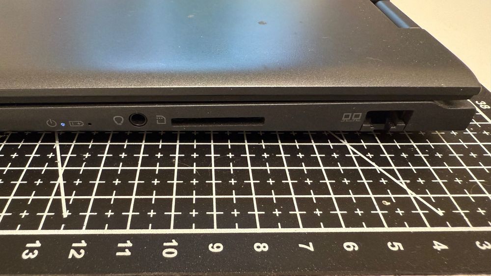 MSI Prestige 16 AI Evo: 1 TB, 16 GB — Model B1MG-069PL Windows 11 Pro