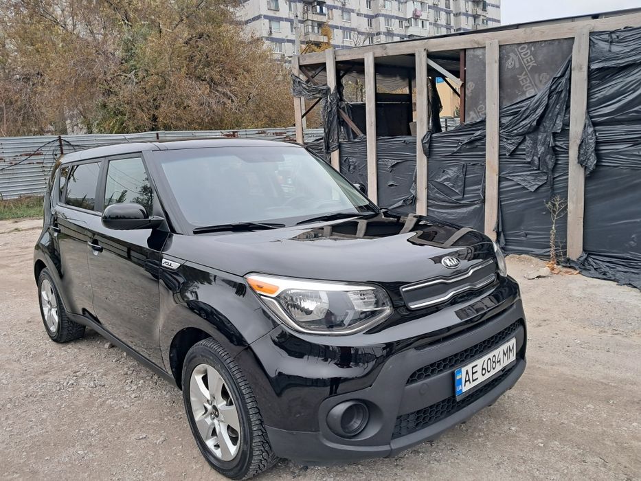 Продам KIA SOUI автомат