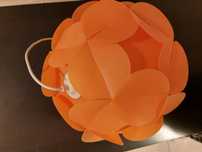 Candeeiro de tecto cor de laranja