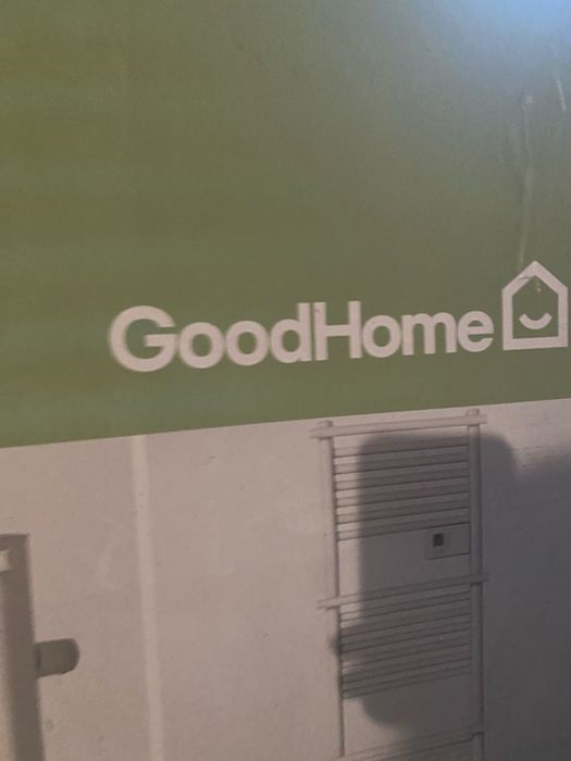 Grzejnik elektryczny łazienkiwy nowy 500 w