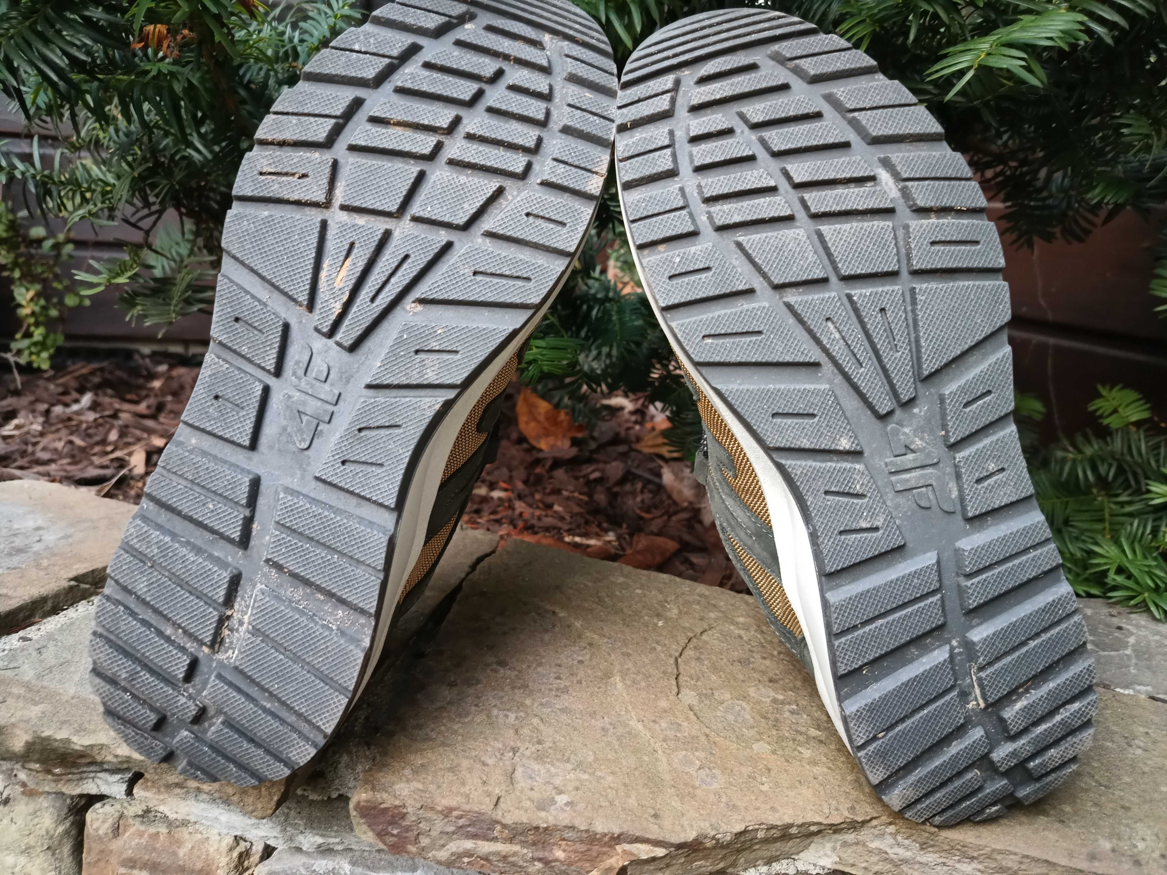 4F Buty męskie sportowe codzienne 27,7 cm