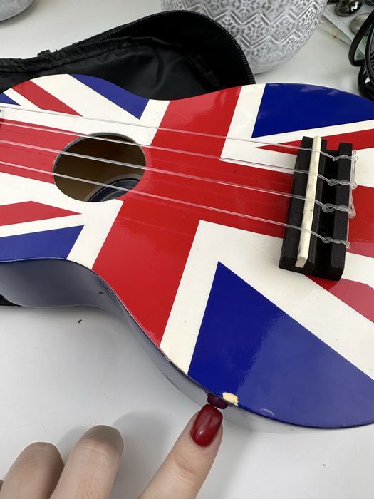 Укулеле Mahalo орігінал в чохлі