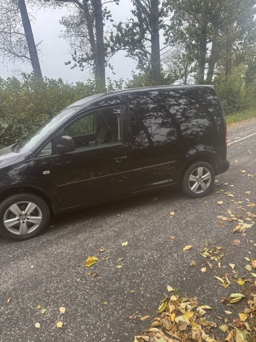 Vw caddy 2011 r 1.6 tdi 102 km
