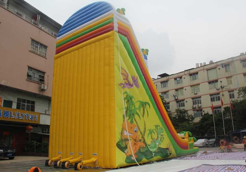 dmuchaniec zjeżdżalnia gigant
