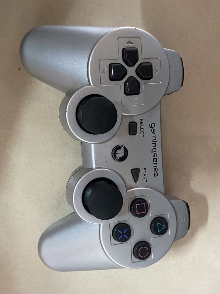 Ps3 Slim + 2 comandos + jogos
