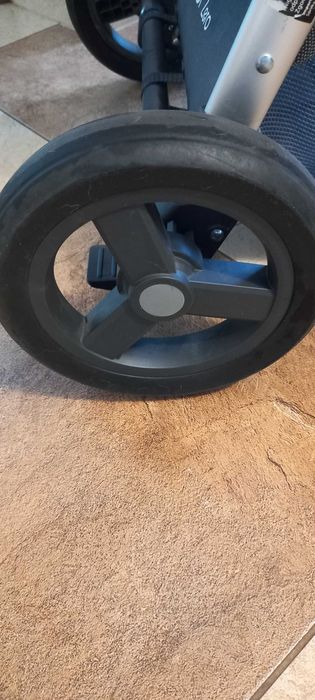 Wózek dziecięcy spacerówka