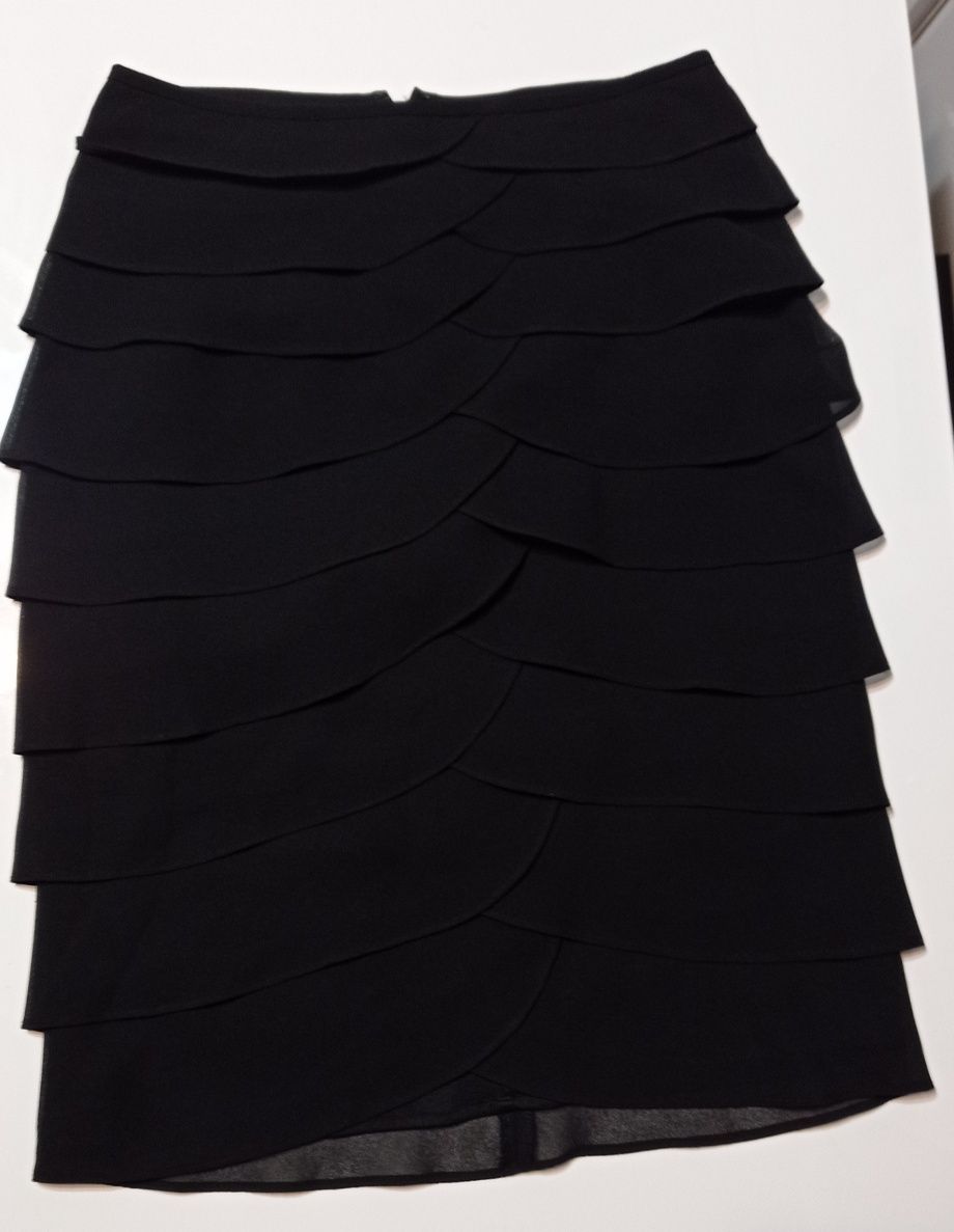 Śliczna czarna spódnica/spódniczka -r.M(38)-jak Nowa(wyprzedaż szafy)