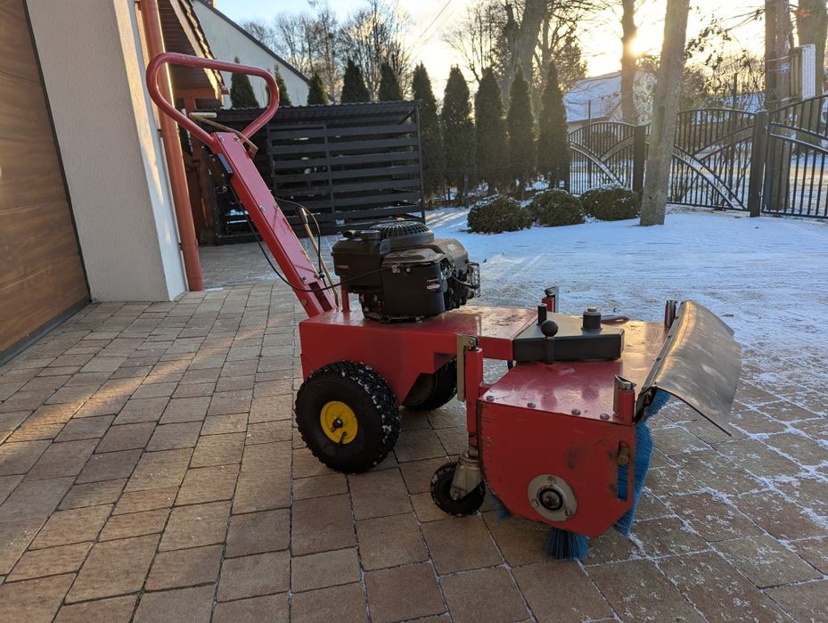 Profesjonalna zamiatarka hydrauliczna, odśnieżarka, GS 750 sweep. I