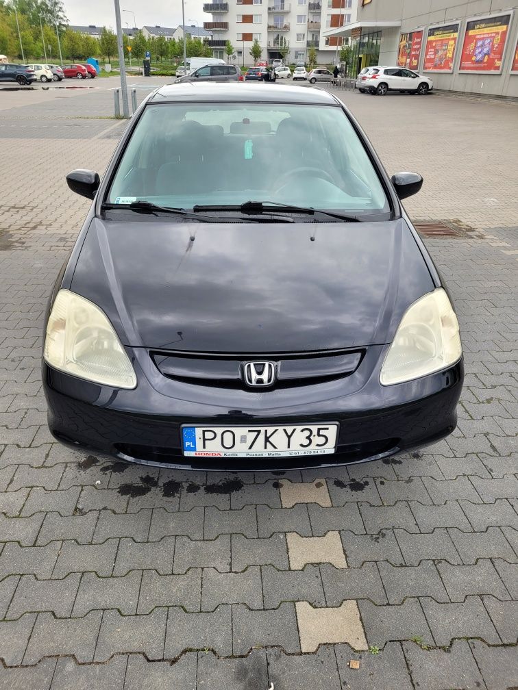 Honda civic 2001 rok stan dobry.