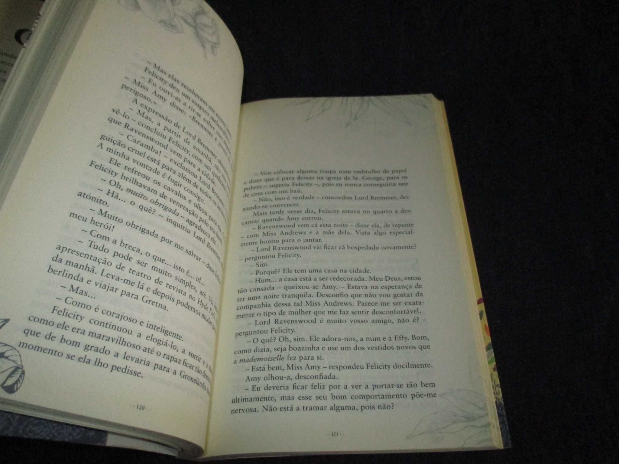 Livro A Educação de Felicity Marion Chesney