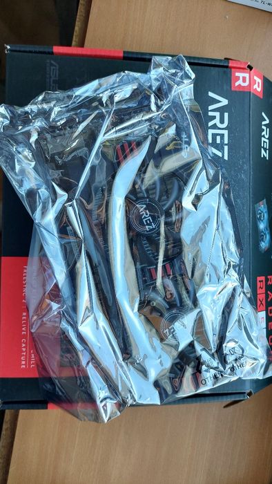 ASUS Radeon RX560