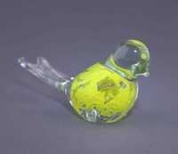 Przycisk do papieru figura szklany żółty ptak szkło artystyczne